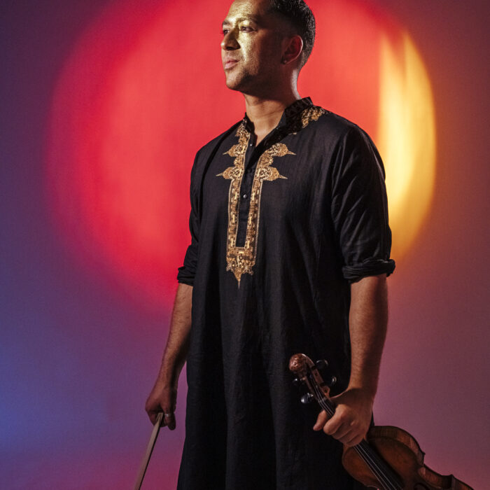 SOIREES REVELATIONS - Vagalumes + Baiju Bhatt & Red Sun